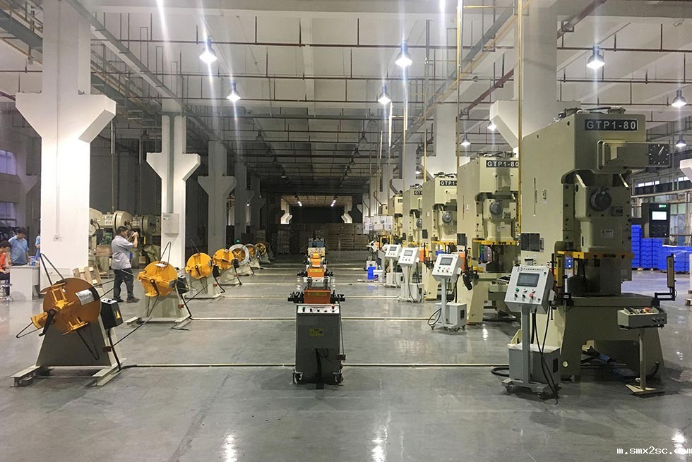 新利体育首页最新APP安装,冲床调试