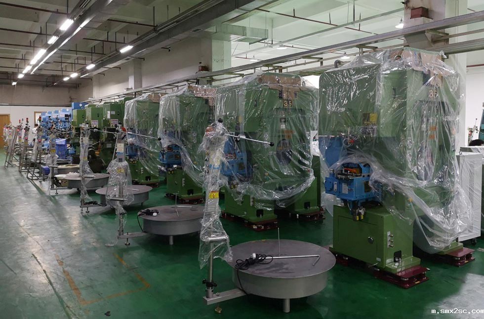 龙门高速冲床使用