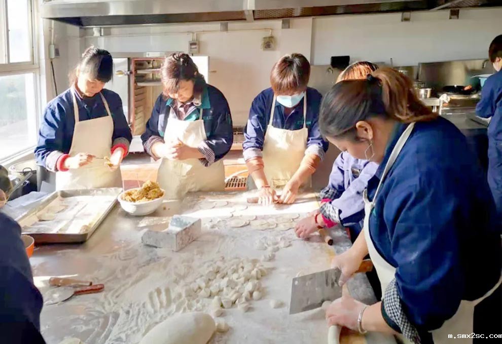 冲床厂家包饺子活动