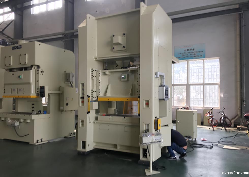 闭式单曲轴新利体育首页最新APP出口越南