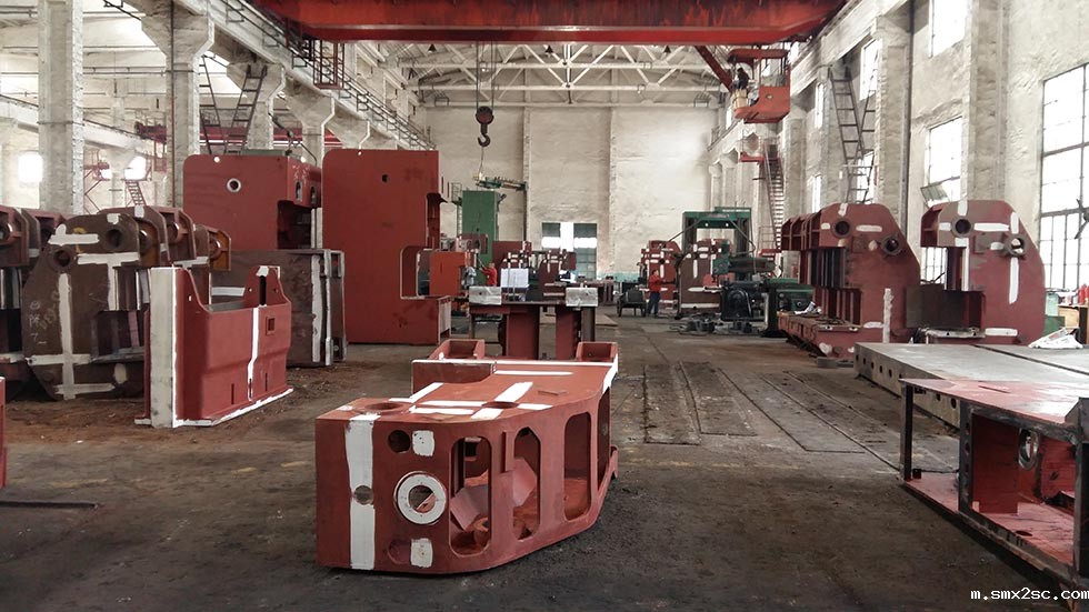 新利体育首页最新APP机加工车间