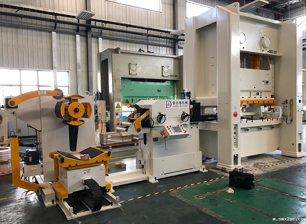 三合一送料机配新利体育首页最新APP