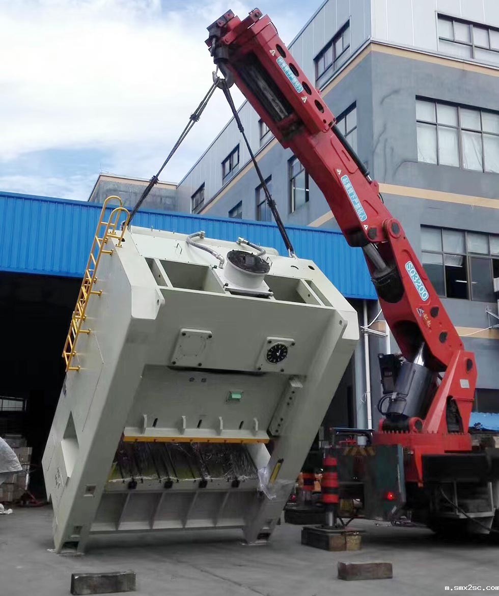 300吨闭式双曲轴新利体育首页最新APP出货