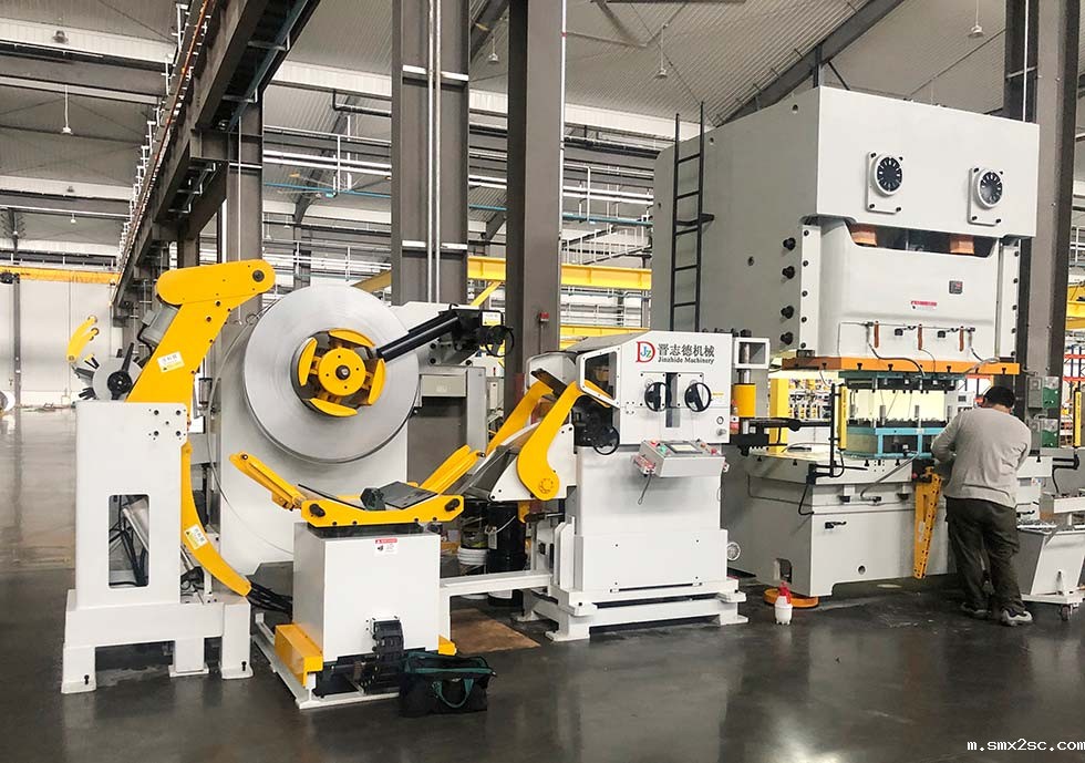 250吨开式双曲轴新利体育首页最新APP