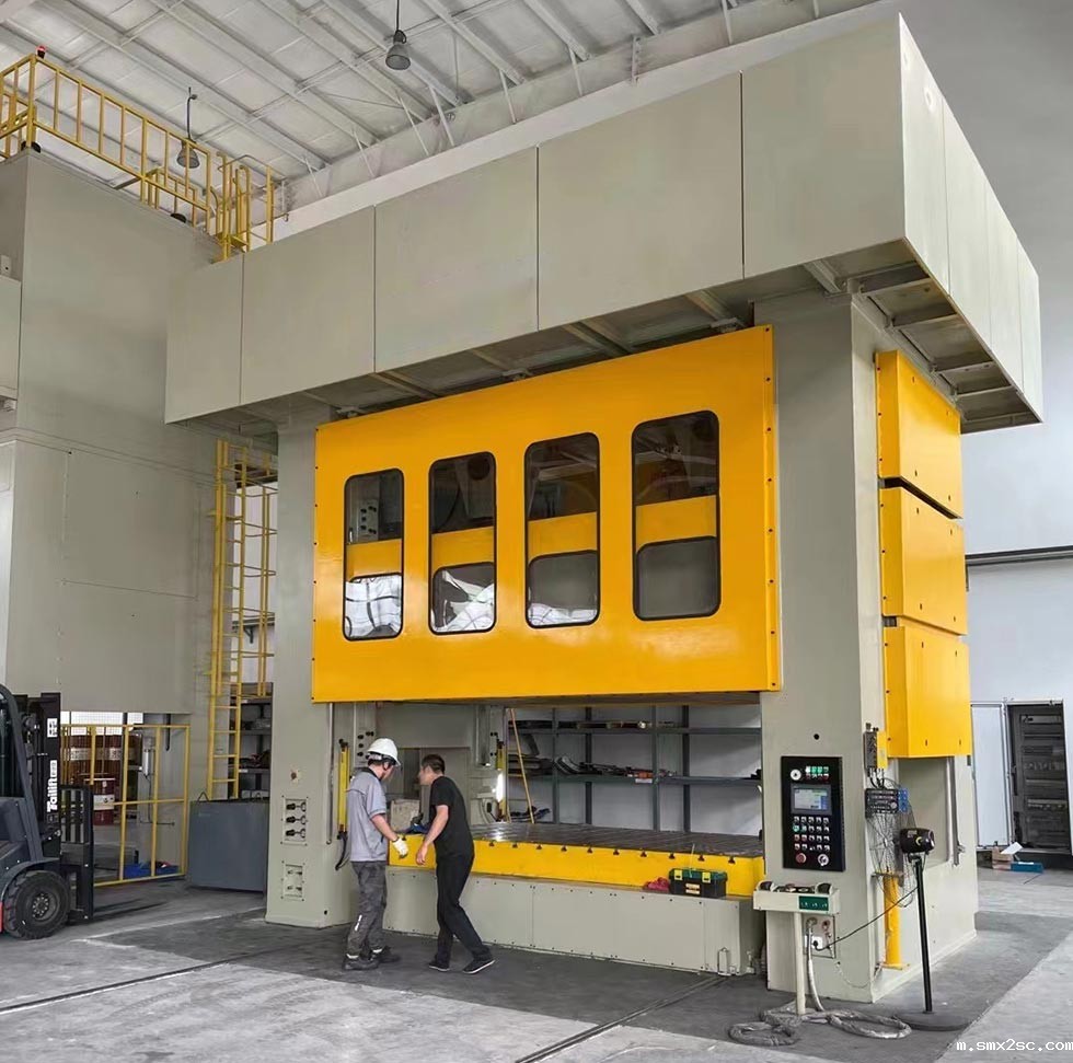 1600吨双曲轴新利体育首页最新APP使用